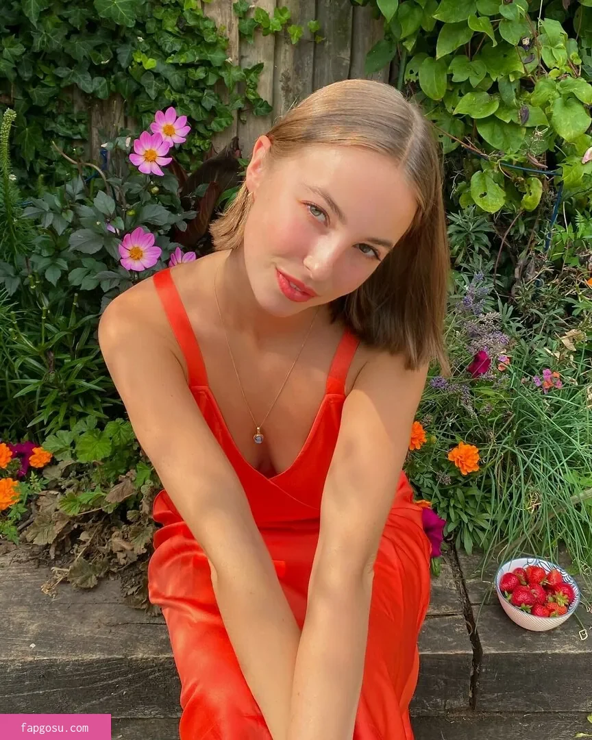 Amelie Manzoli