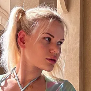 Angelina Mayer