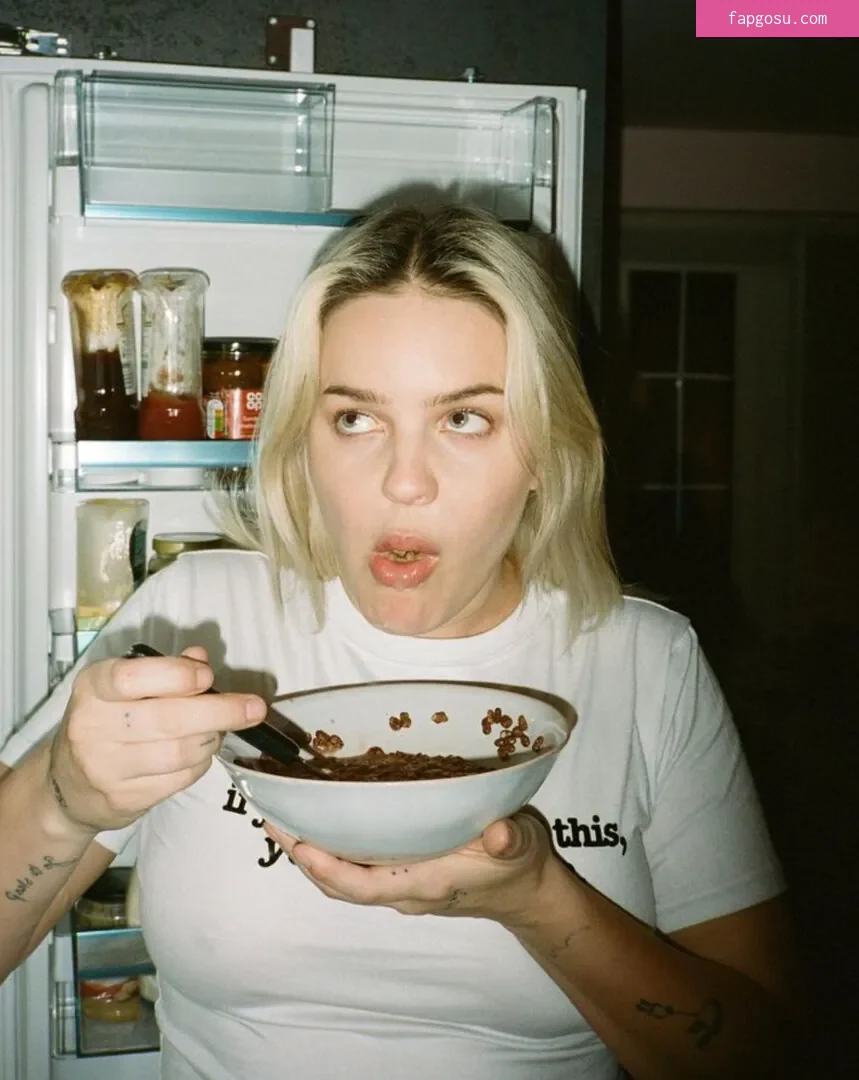 Anne-Marie