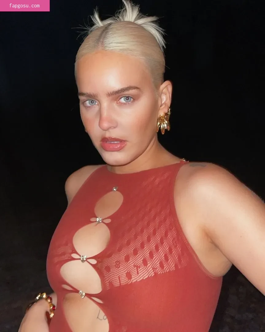 Anne-Marie