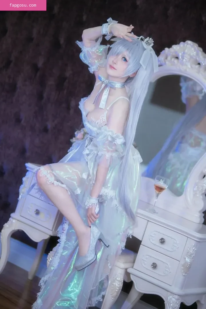 ASMR Mako