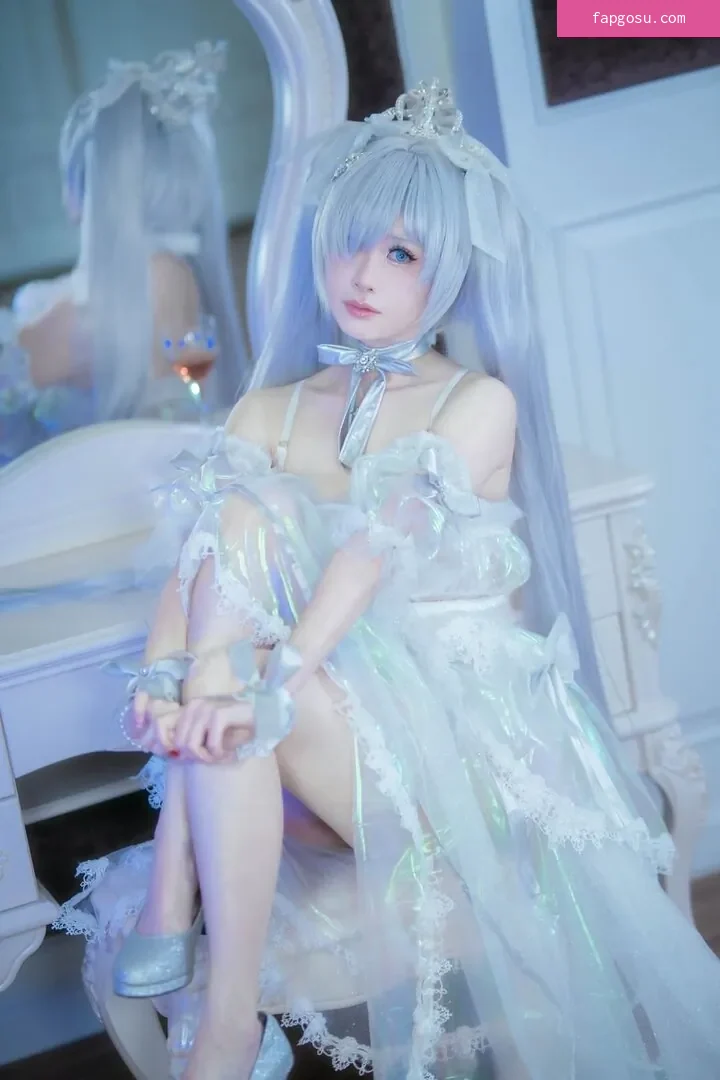 ASMR Mako