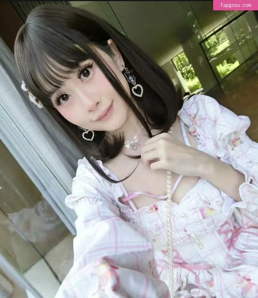 ASMR Mako