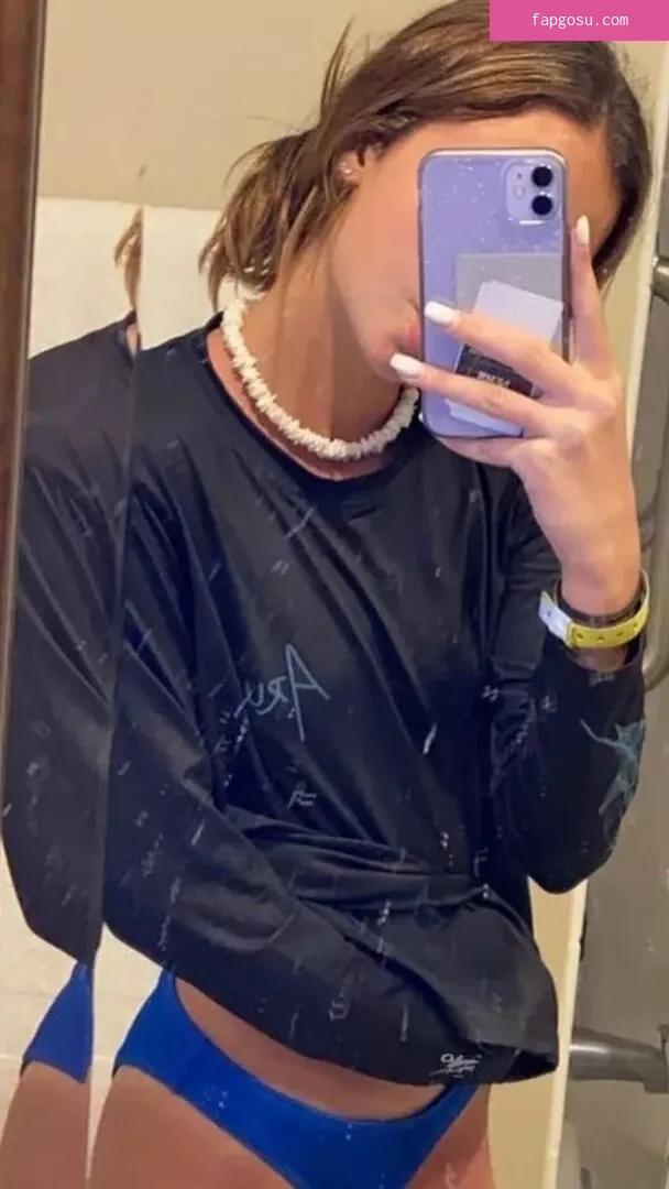 Ava Majury
