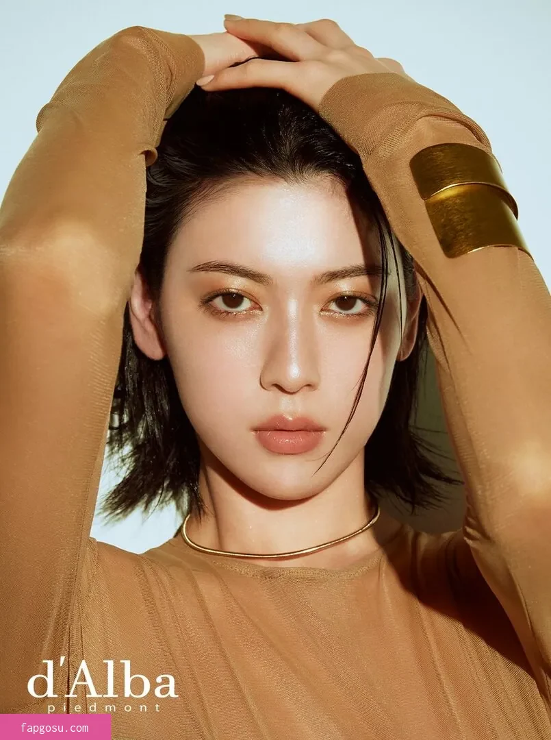 Ayaka Miyoshi