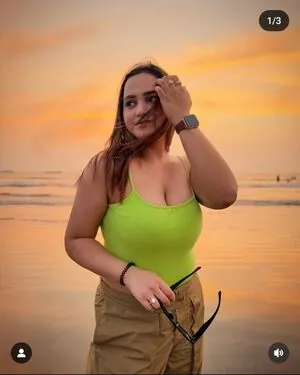 Aliya Naaz content
