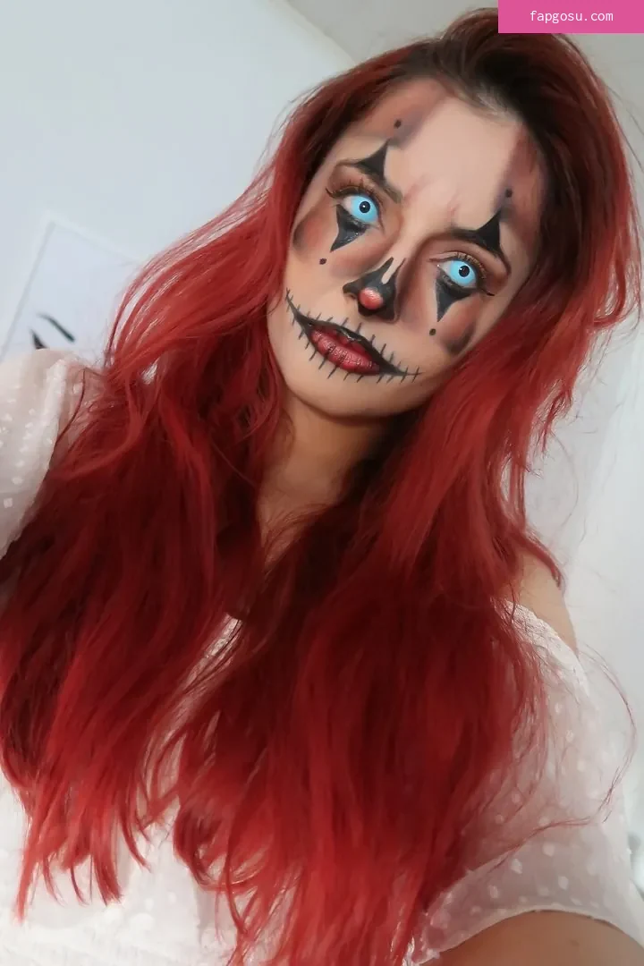 AnnieFuchsia