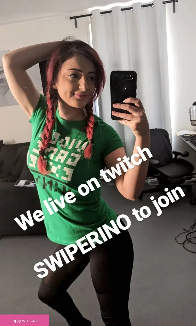 AnnieFuchsia