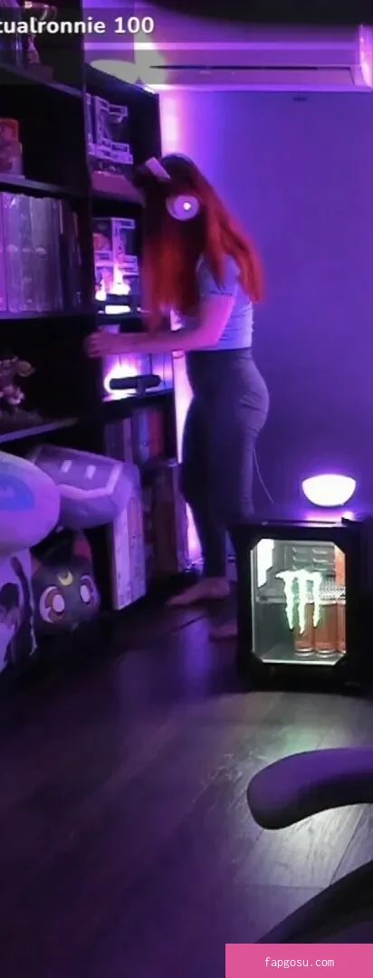 AnnieFuchsia