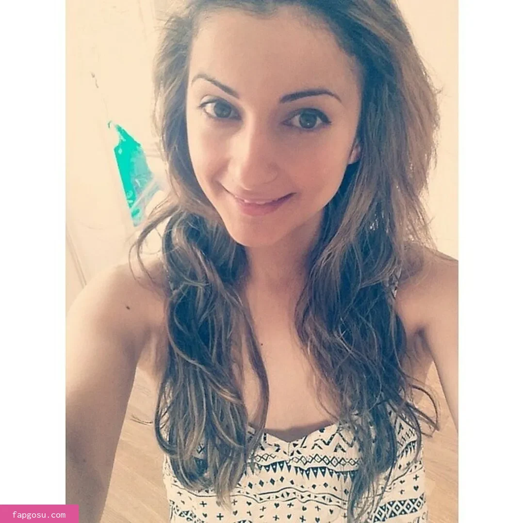 AnnieFuchsia