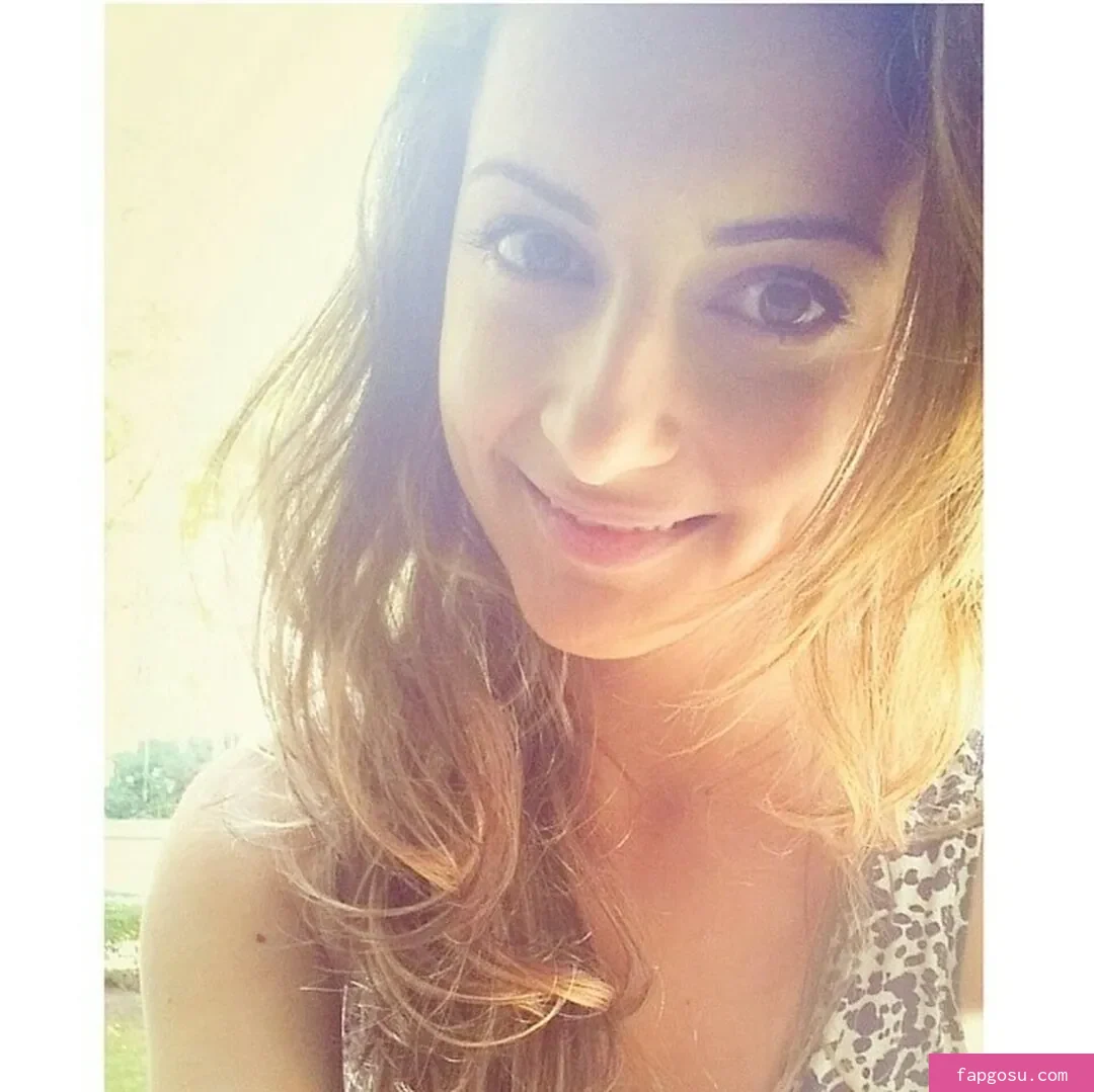 AnnieFuchsia