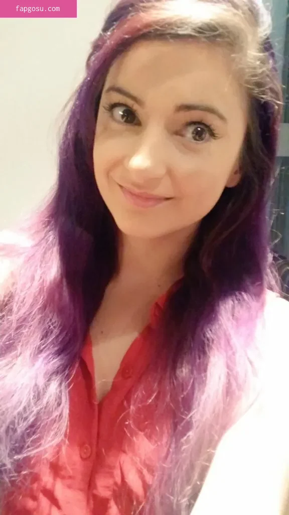 AnnieFuchsia