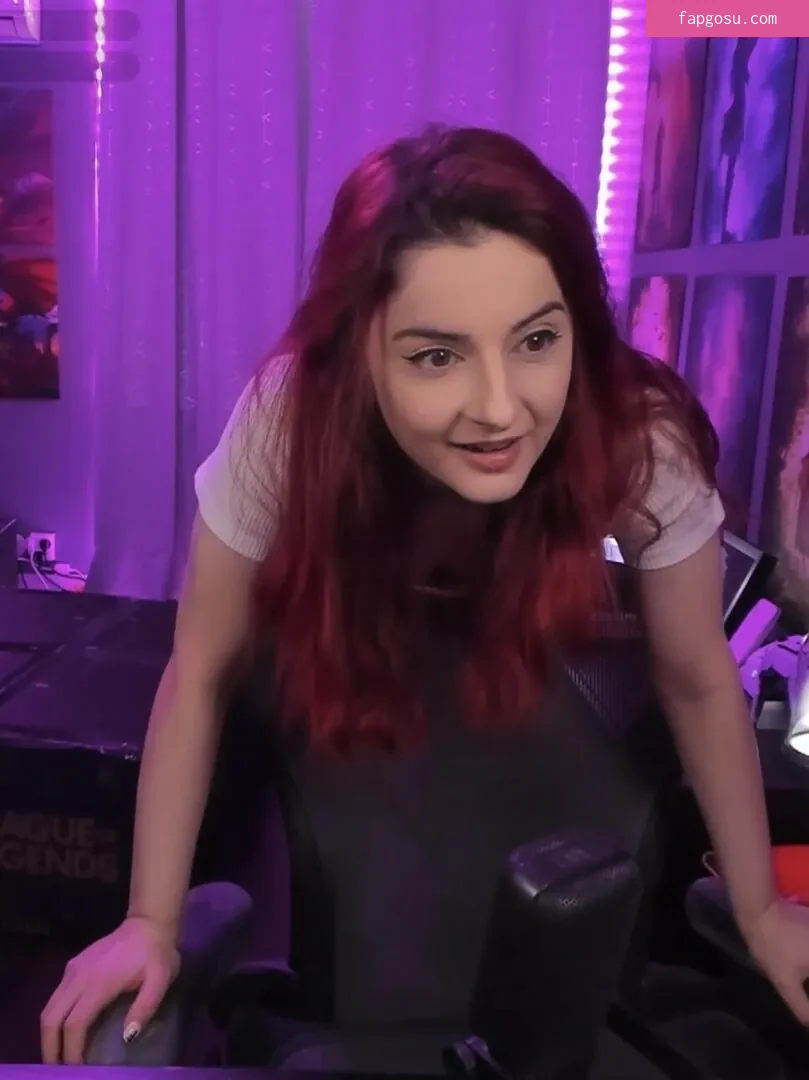 AnnieFuchsia