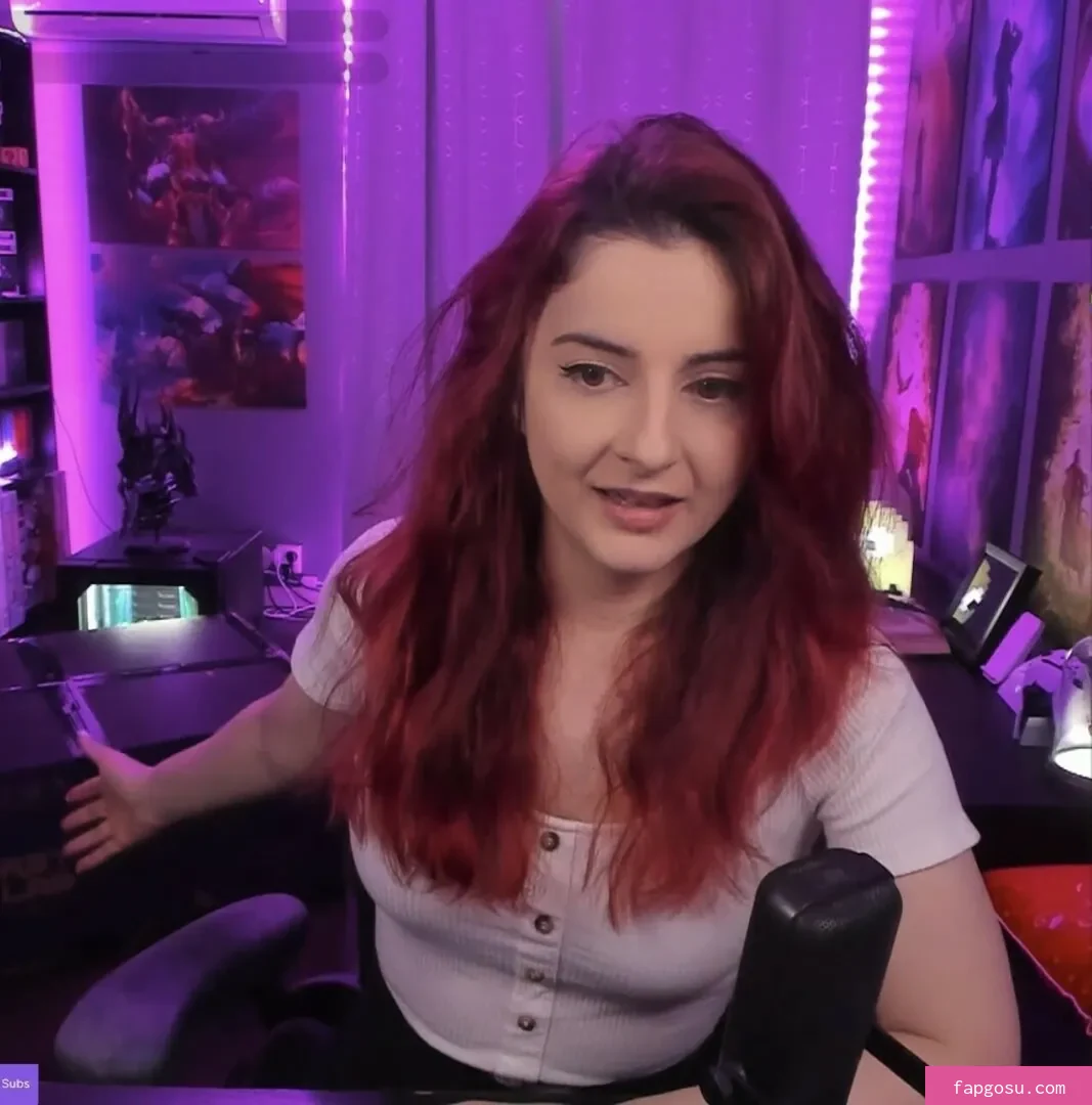 AnnieFuchsia