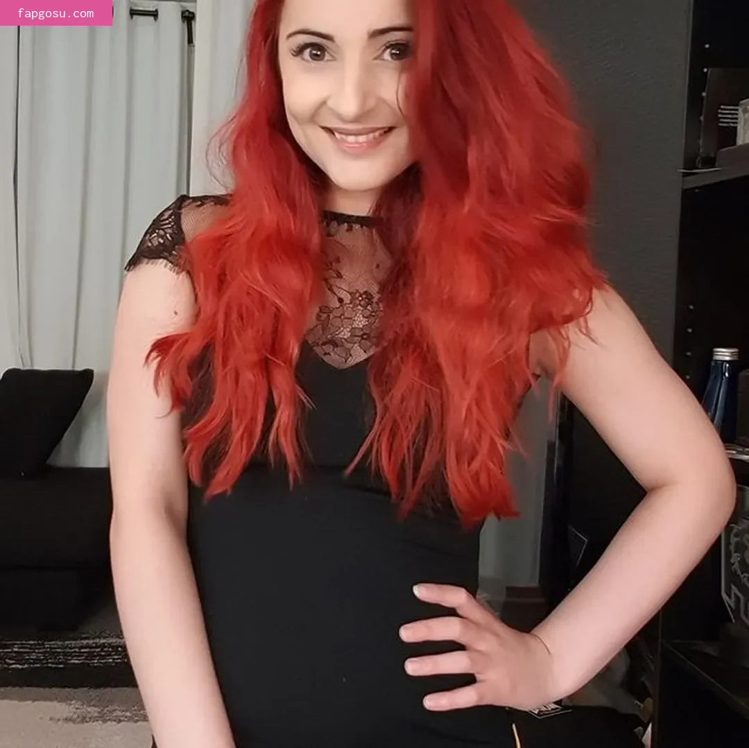 AnnieFuchsia