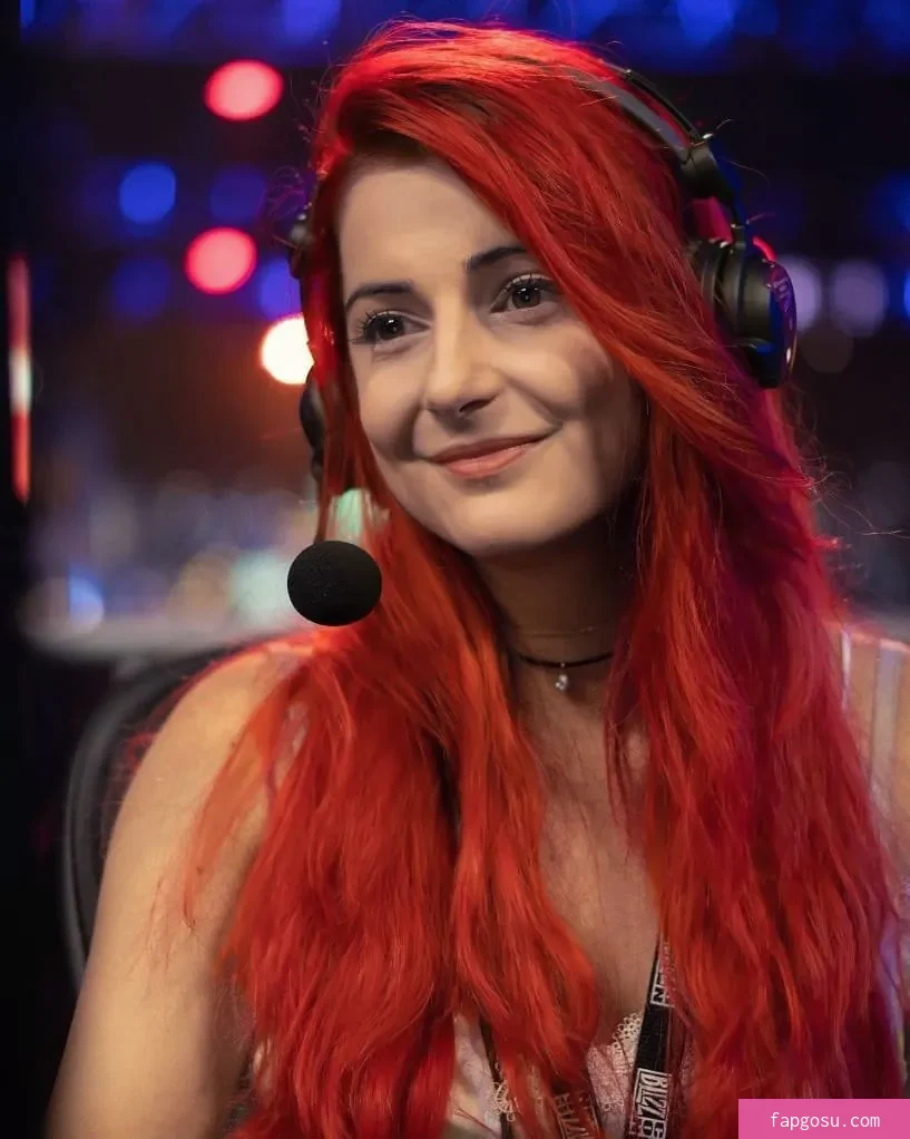 AnnieFuchsia