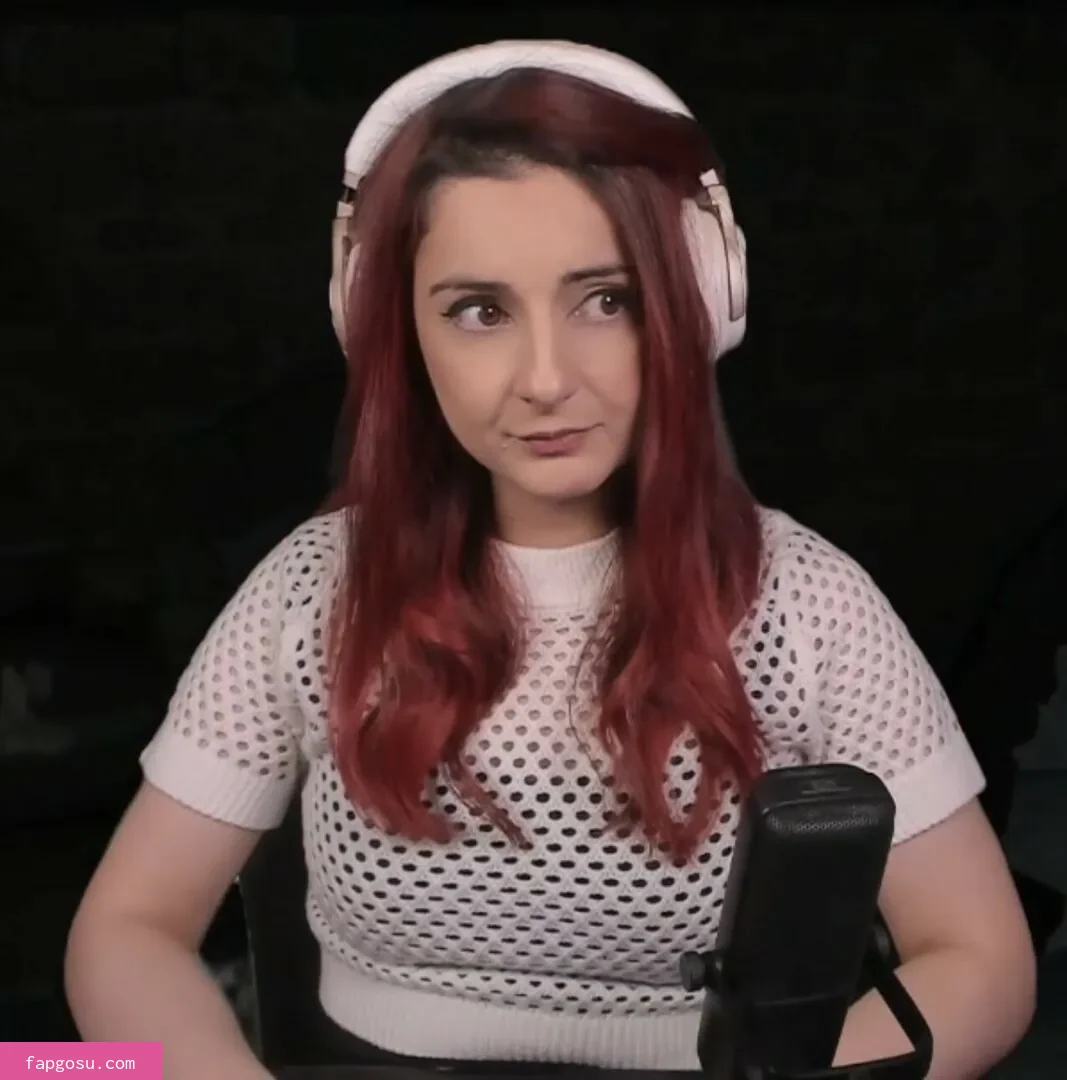 AnnieFuchsia