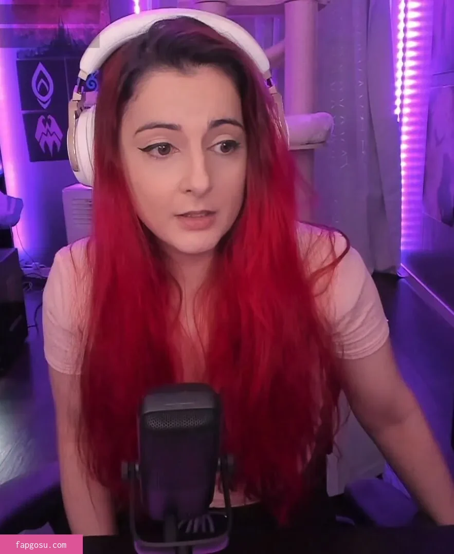 AnnieFuchsia