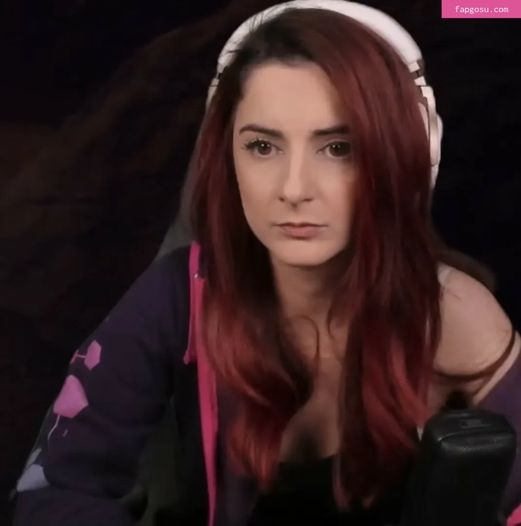 AnnieFuchsia