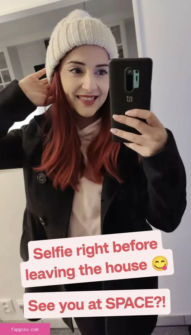 AnnieFuchsia