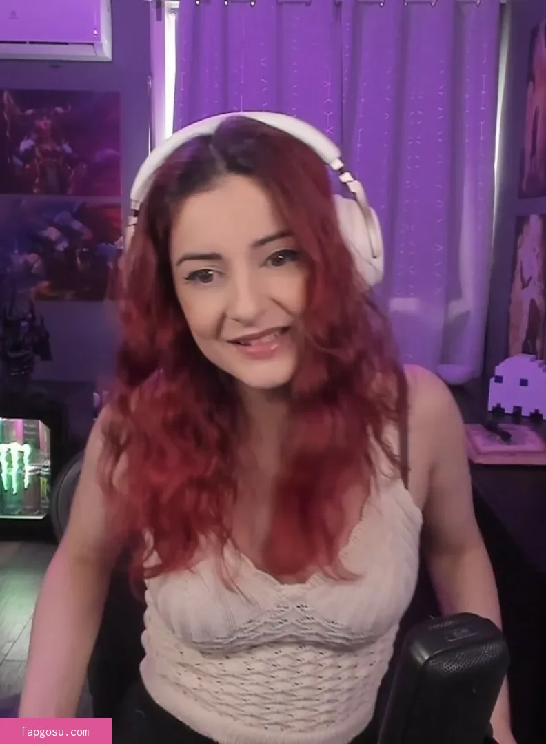 AnnieFuchsia