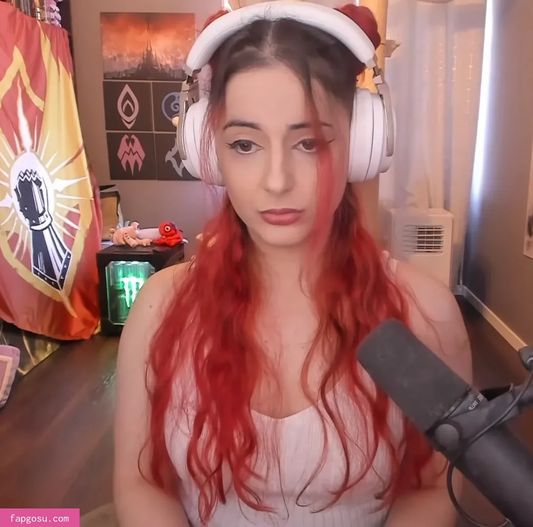AnnieFuchsia