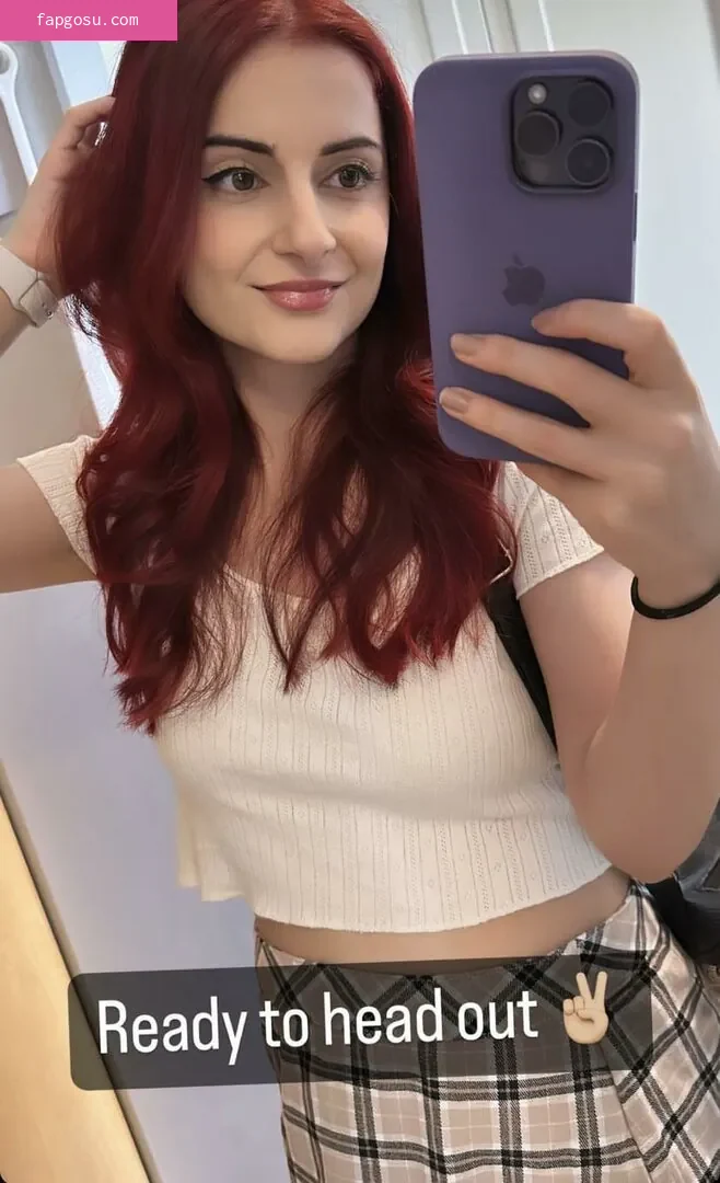 AnnieFuchsia