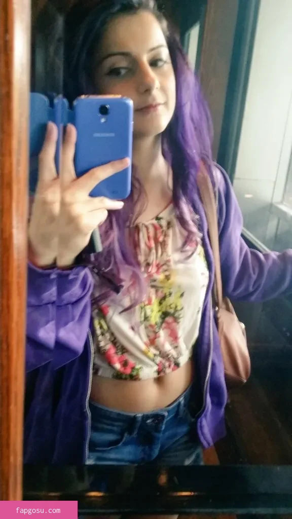 AnnieFuchsia