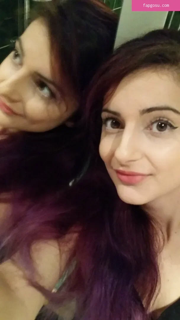 AnnieFuchsia