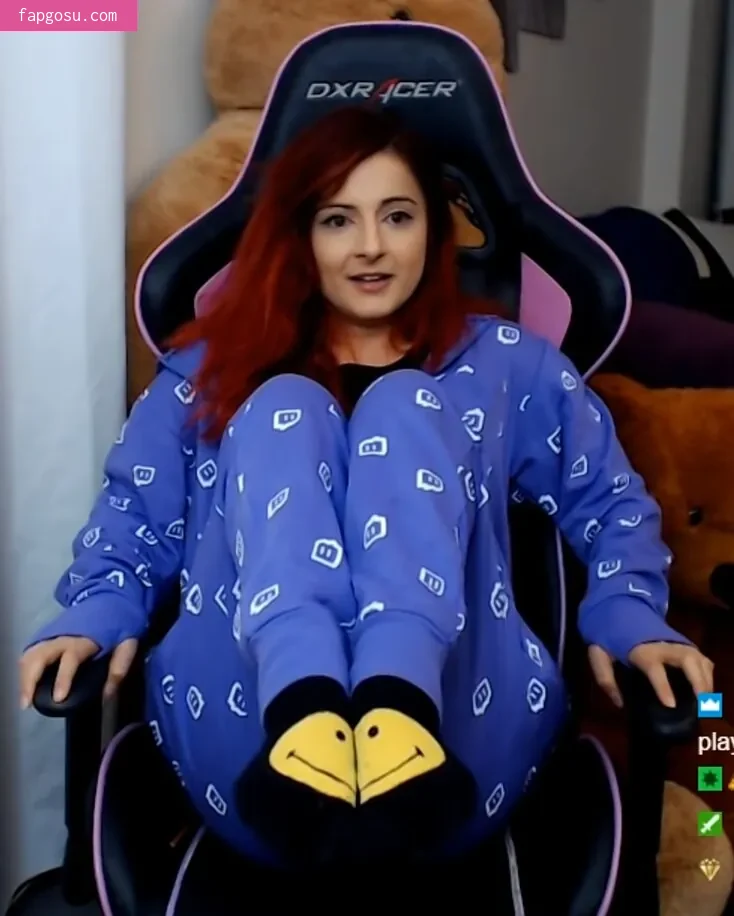 AnnieFuchsia