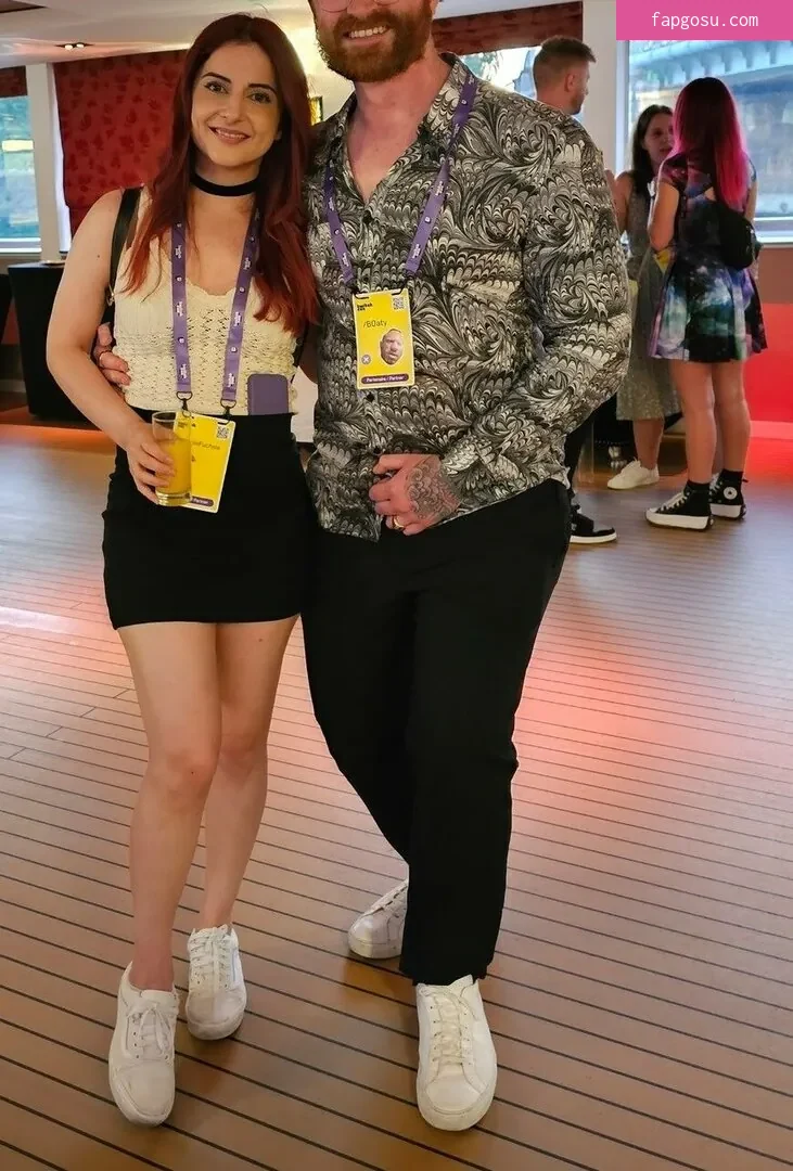 AnnieFuchsia