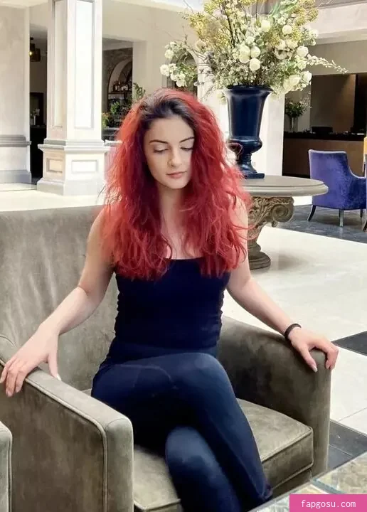 AnnieFuchsia