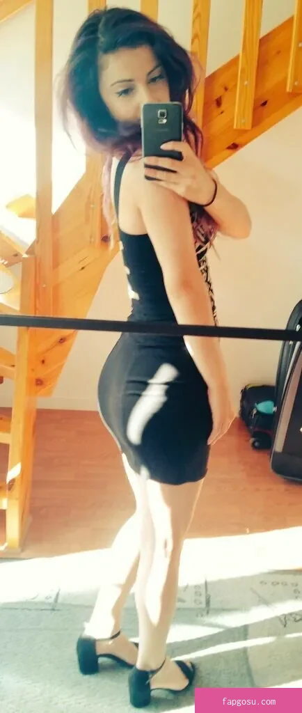 AnnieFuchsia