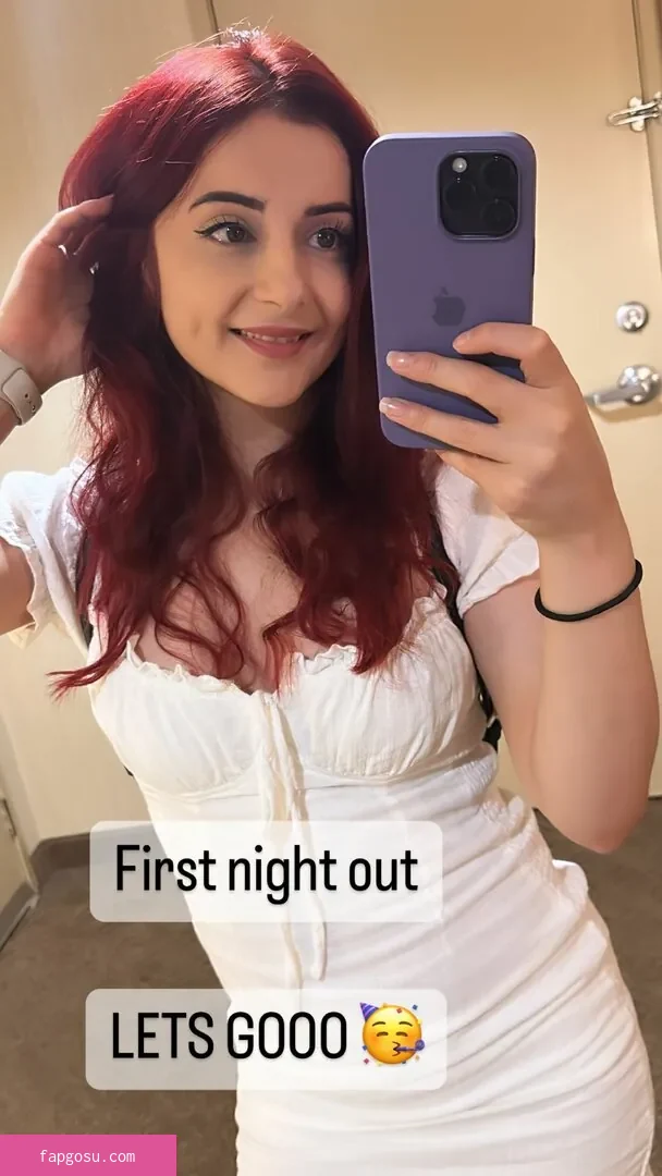 AnnieFuchsia
