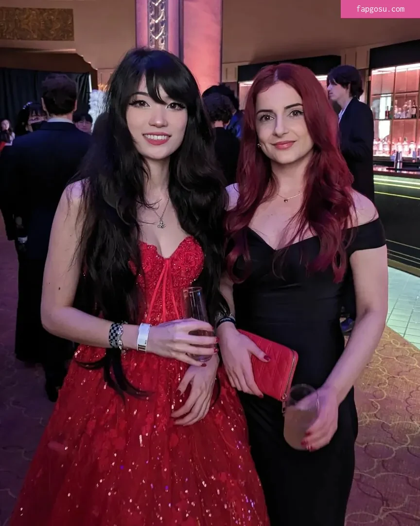 AnnieFuchsia