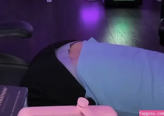 AnnieFuchsia