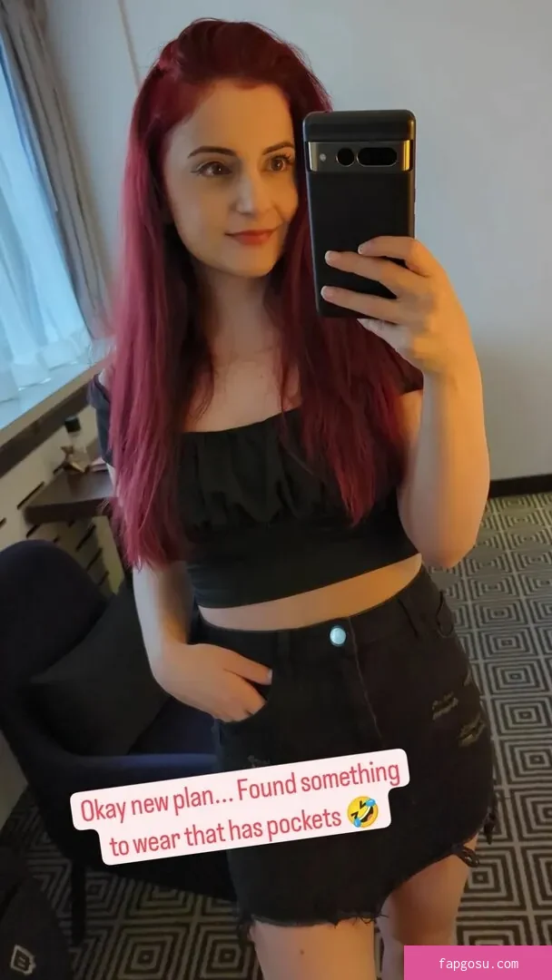 AnnieFuchsia