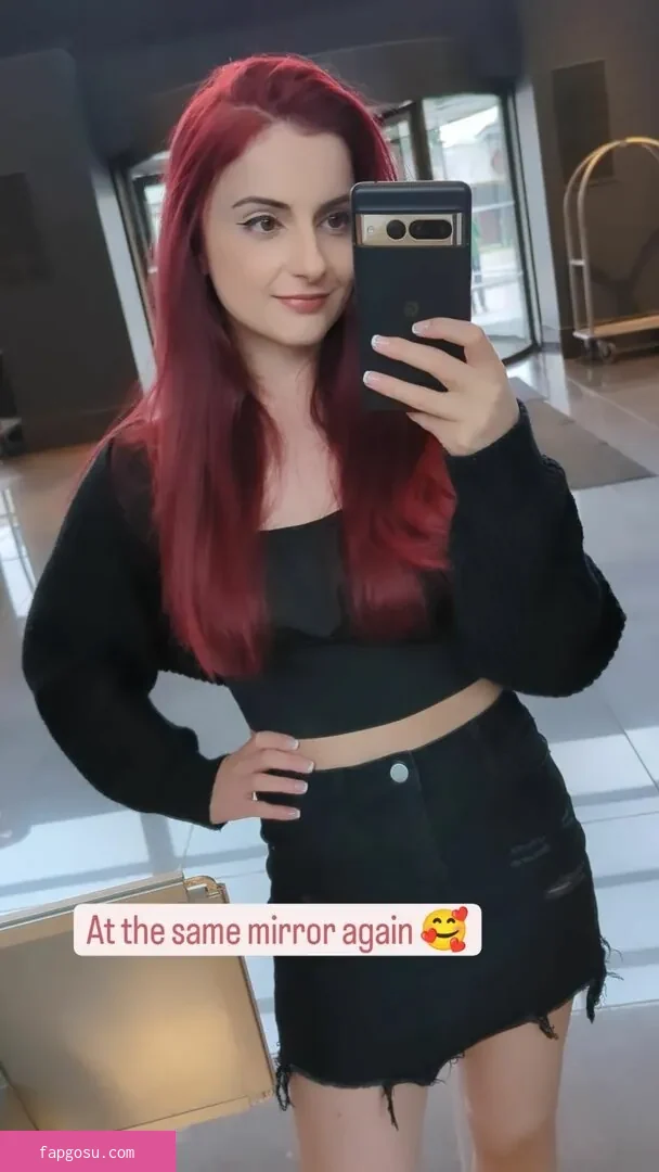 AnnieFuchsia