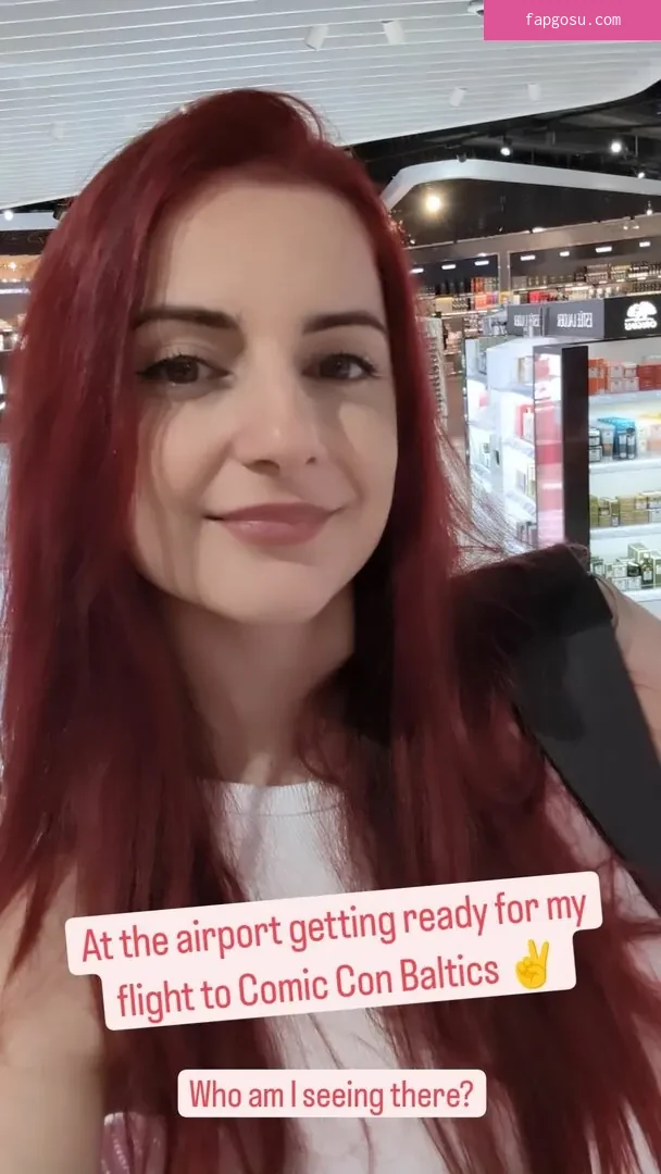AnnieFuchsia