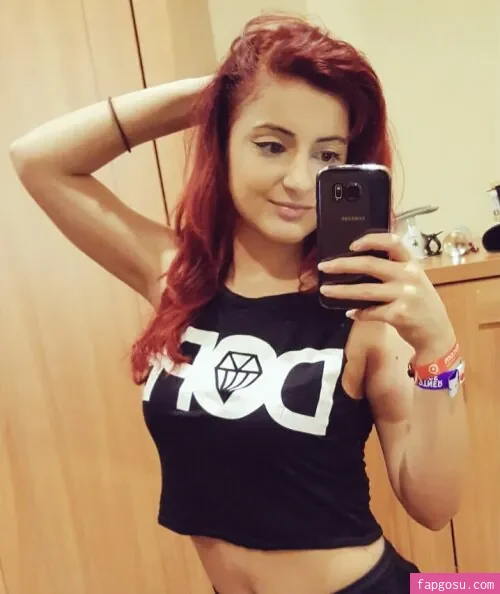 AnnieFuchsia