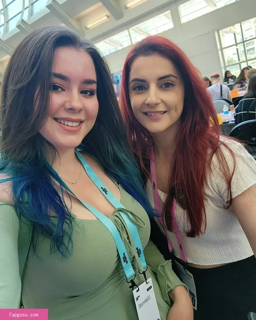 AnnieFuchsia
