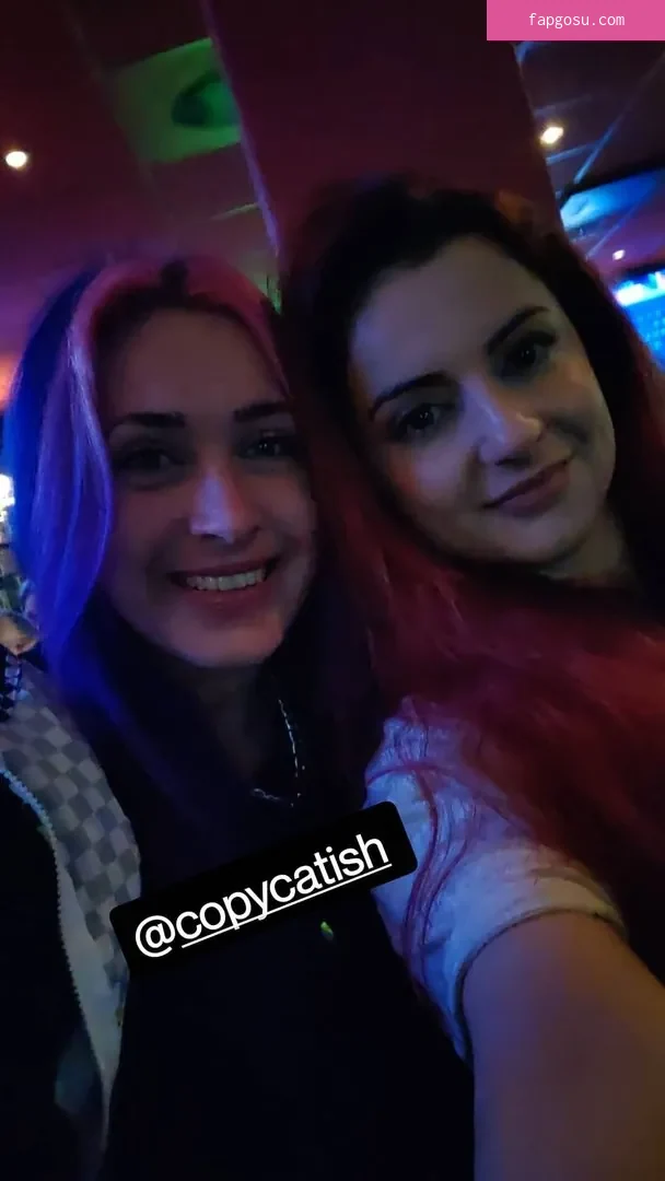 AnnieFuchsia