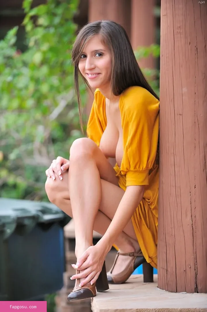 April O'neil