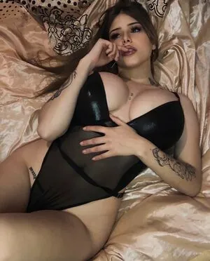 Abril Perez content