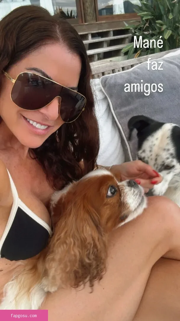 Ana Paula Padrão