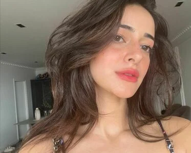 Ananya Pandey content