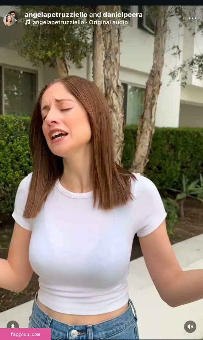 Angela Petruzziello
