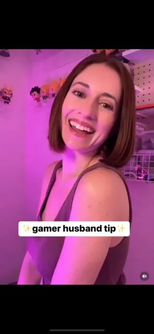 Angela Petruzziello content
