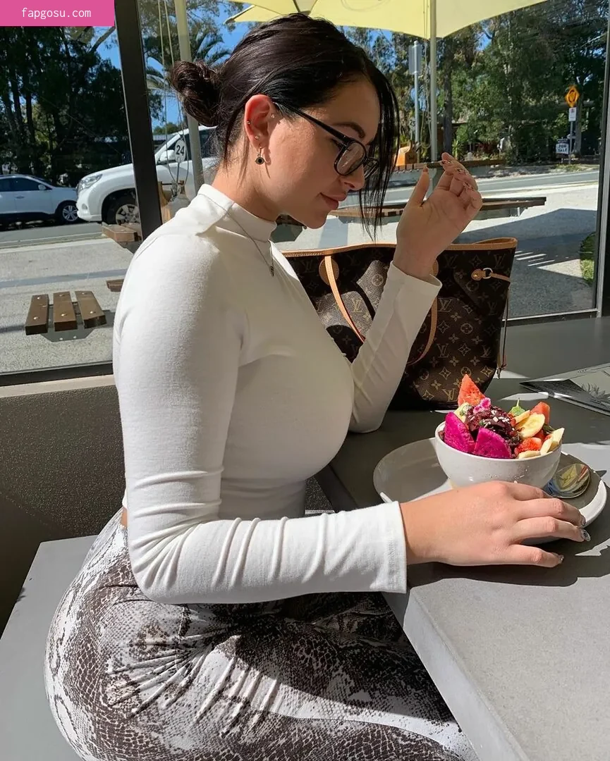 Anna Paul
