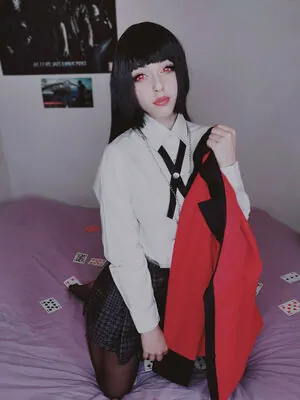Aoy_Queen